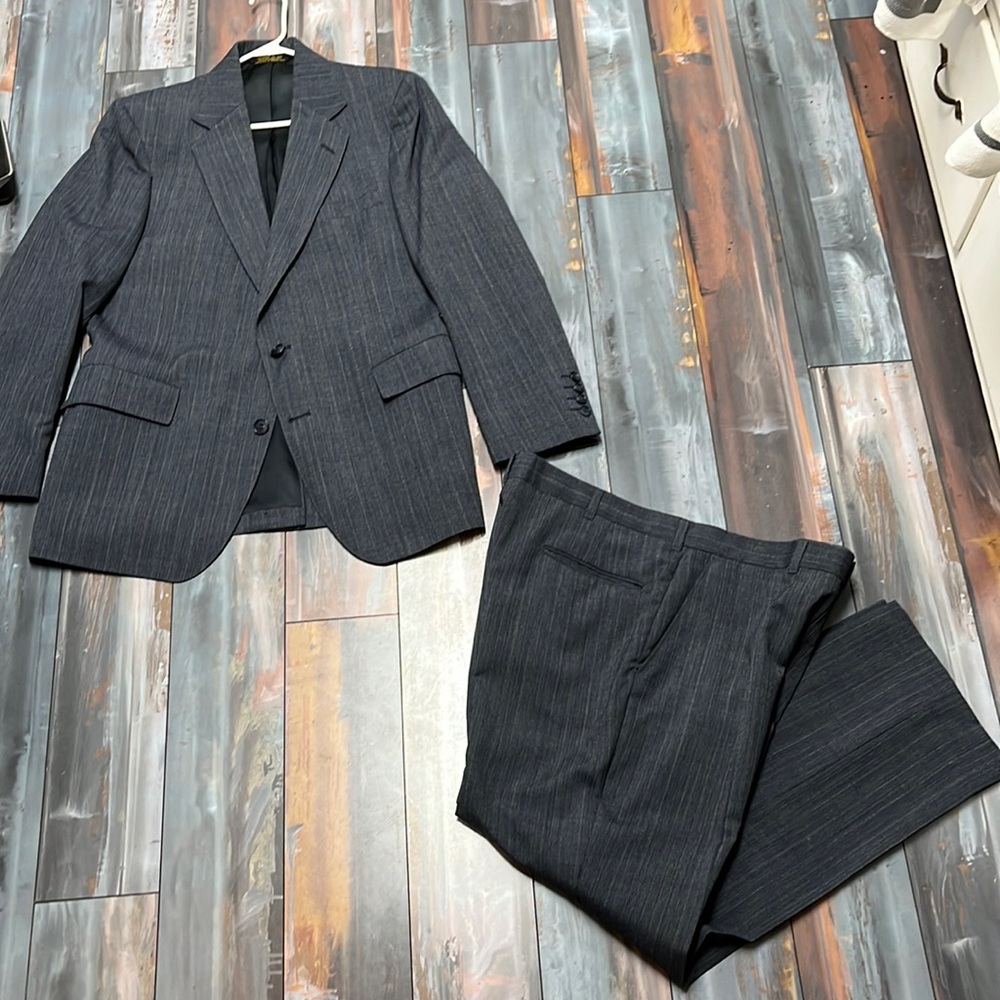 Mens Adams Row by Richman blue gray pinstripe suit jacket 38 pants 36 X 28